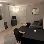 Close To Centre Apartment